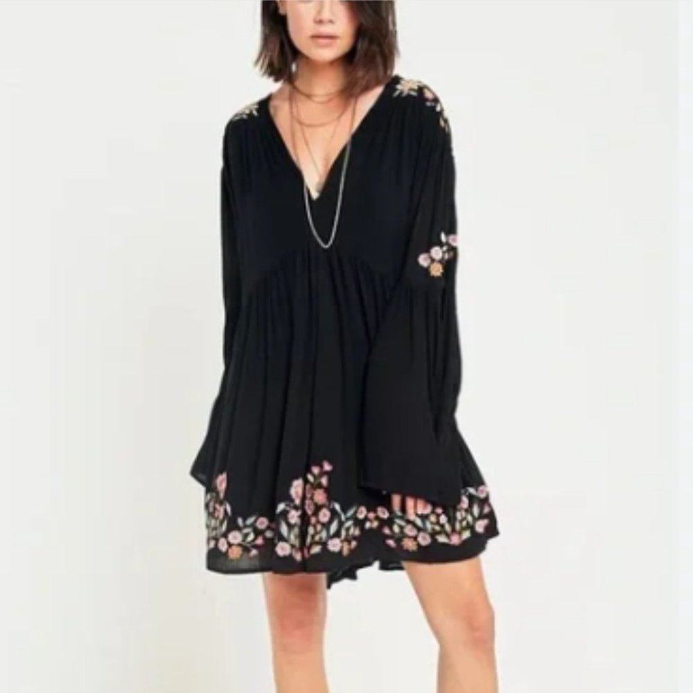 EUC - Free People Te Amo Dress, Black, M